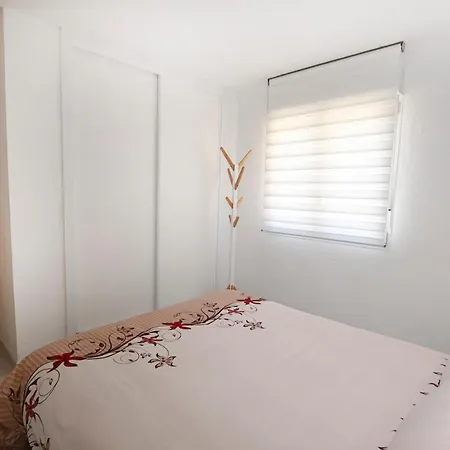 Apartmán Edificio Ifach Iii *